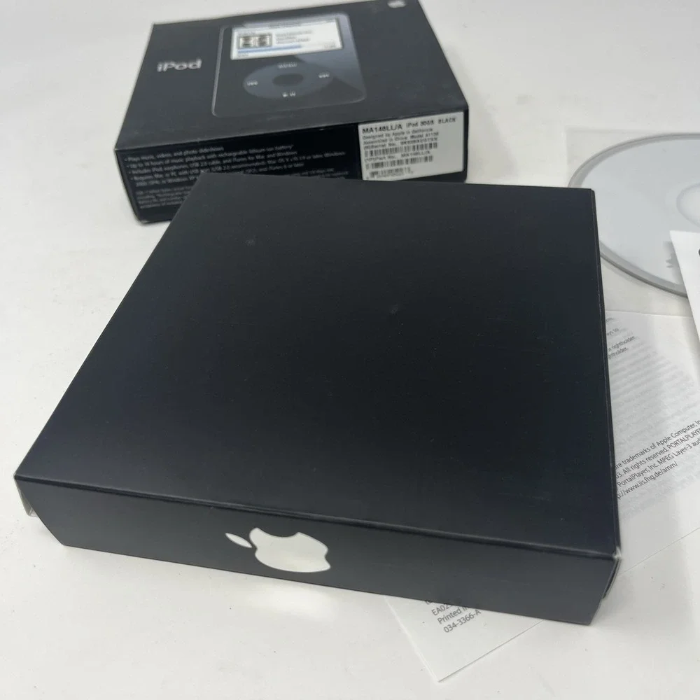 Apple A1136 30GB iPod Video 5th Generation - Black (MA146LL/A)- BOX ONLY